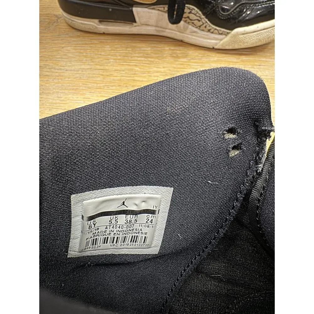 Nike Air Jordan Legacy 312 High Top Black and Gold Size 6Y